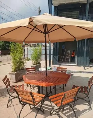 6‐Seater Patio Set – Hexagonal Table + Full Umbrella