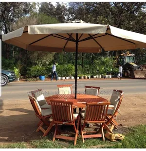 6‐Seater Patio Set – Hexagonal Table + Full Umbrella