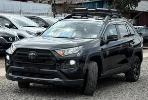 Toyota RAV4 2021 Black