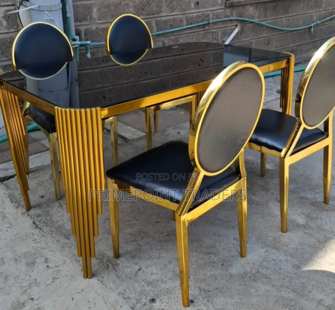 Modern 4-Seater Dining Table – Stylish Comfort for Every Meal