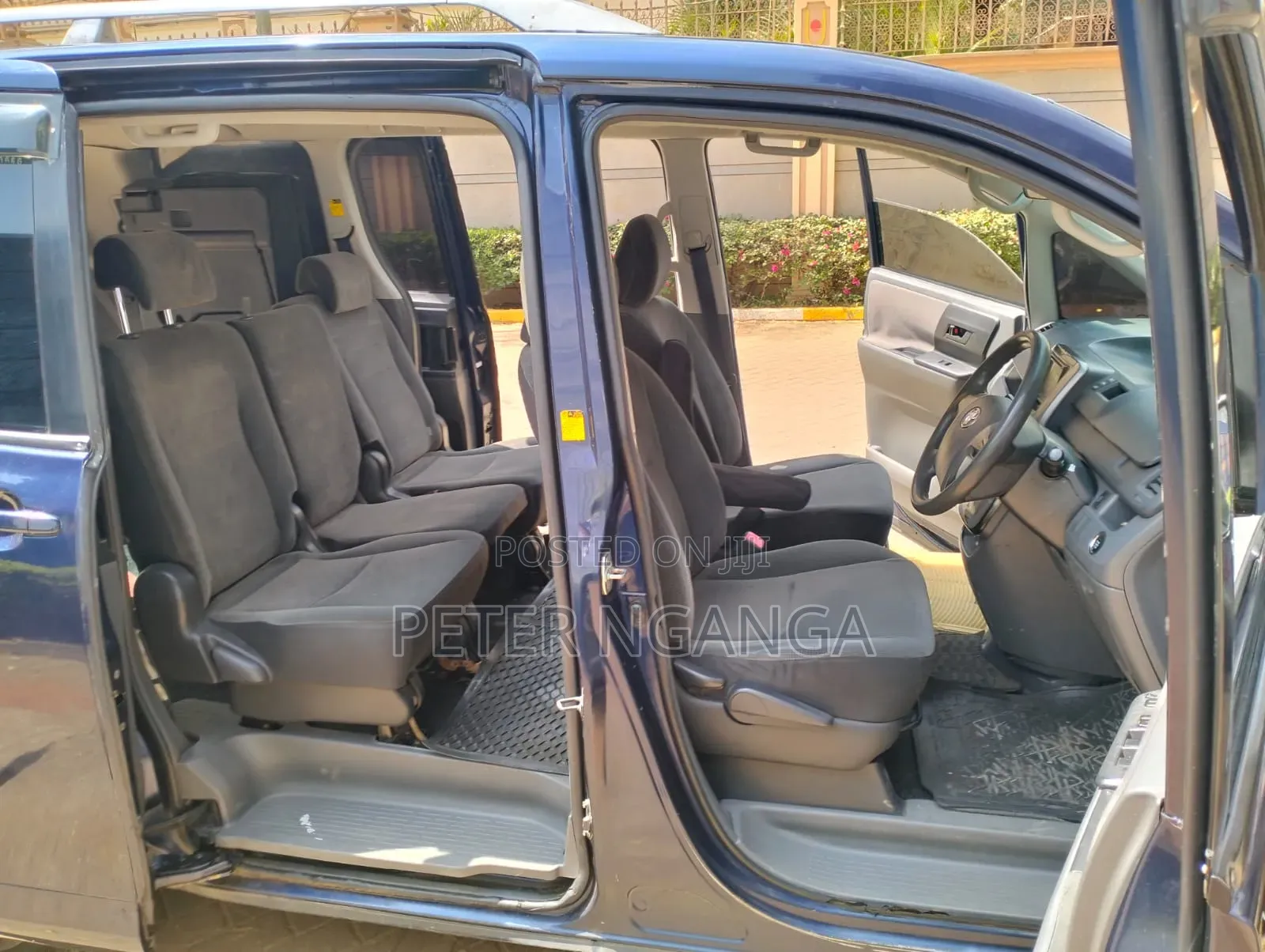 Toyota Noah 2008 Blue