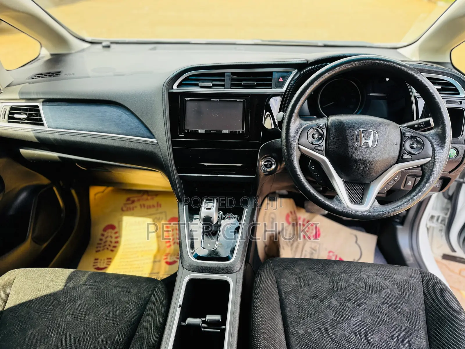 Honda Fit Shuttle 1.5 Hybrid 2WD 2018 White
