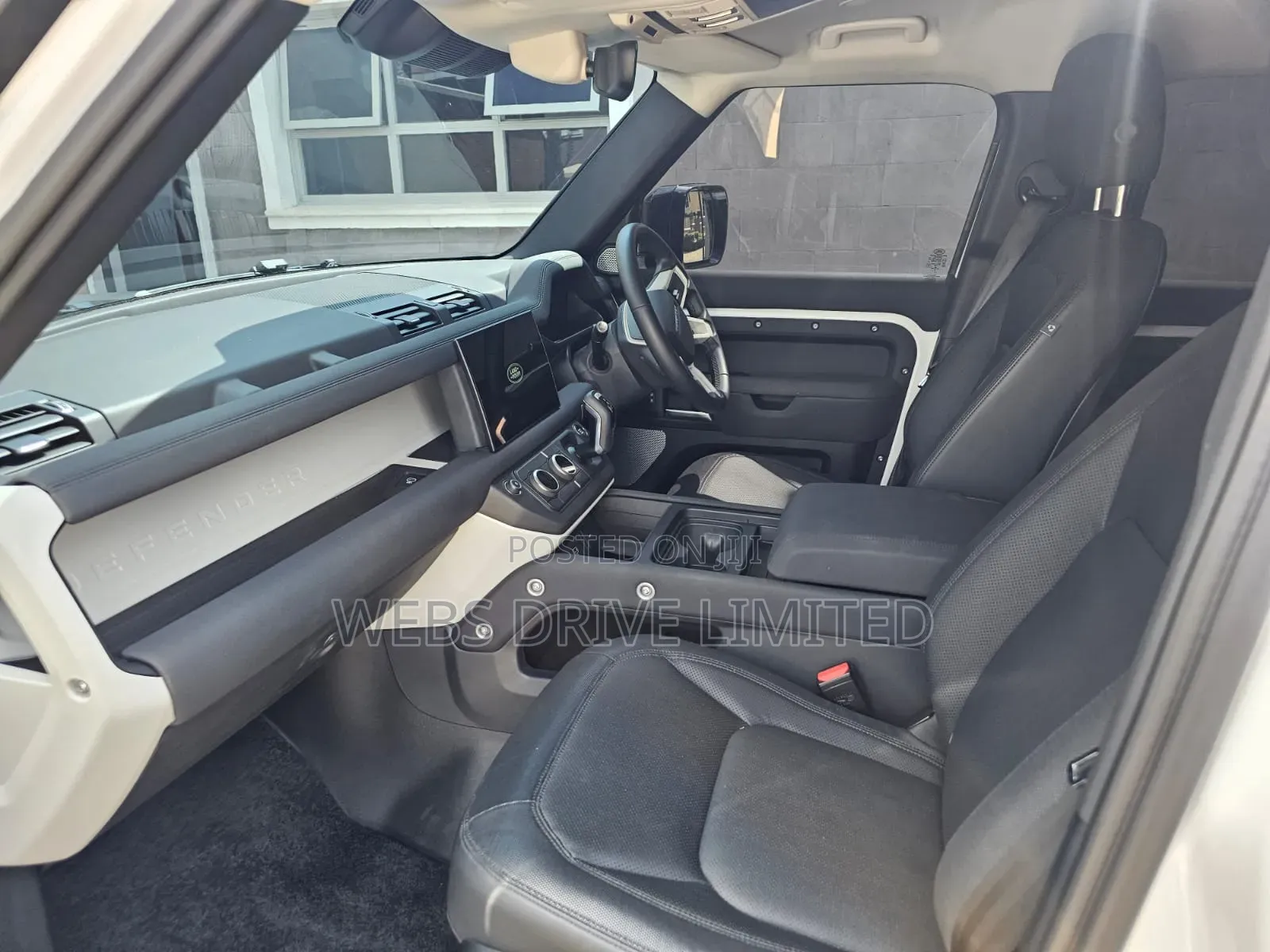Land Rover Defender 2024 White
