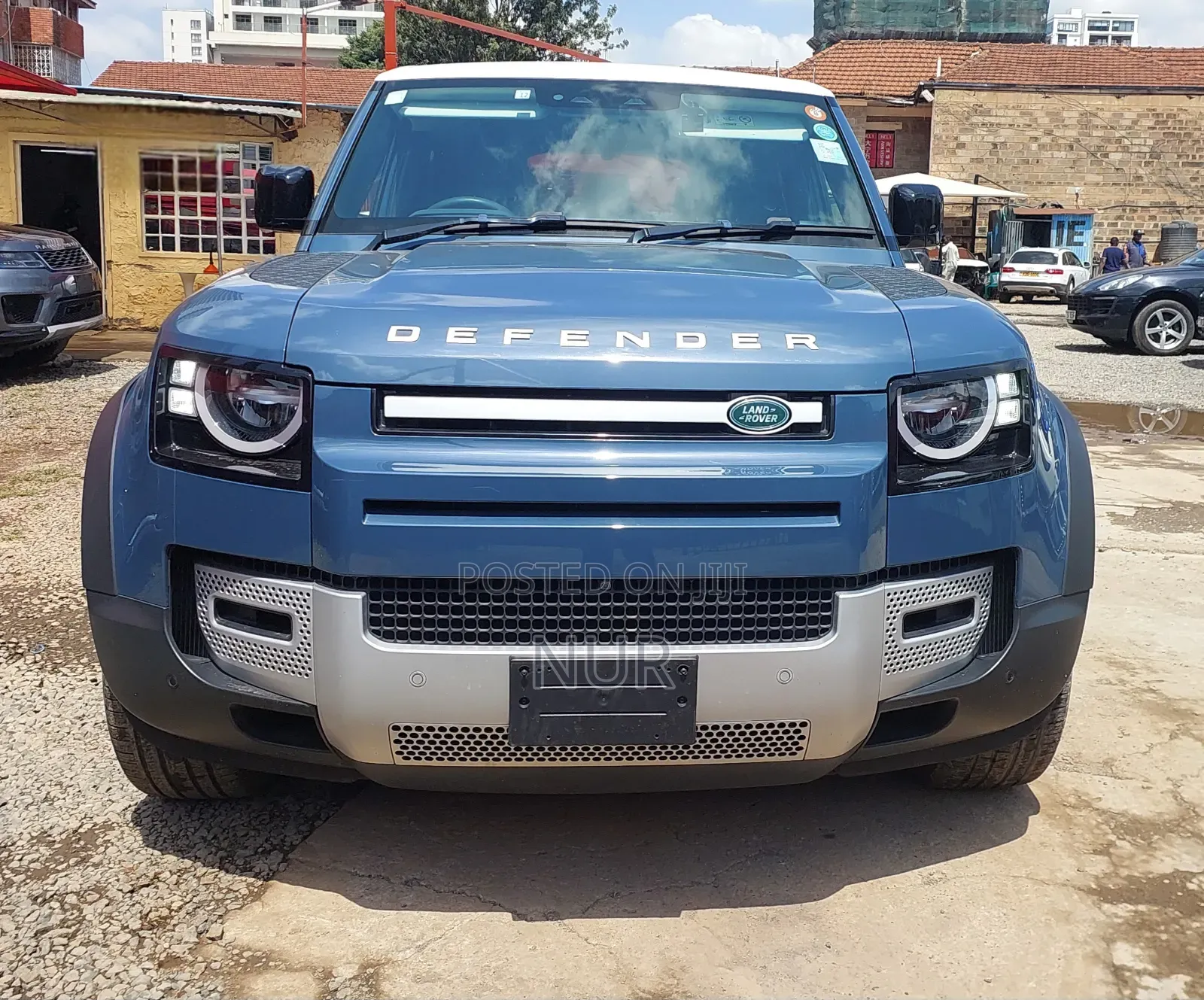 Land Rover Defender 2020 Blue