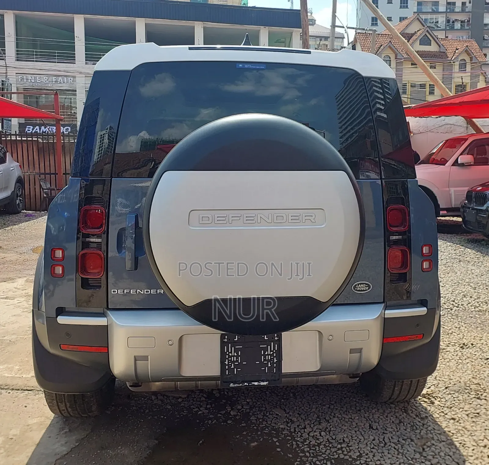 Land Rover Defender 2020 Blue
