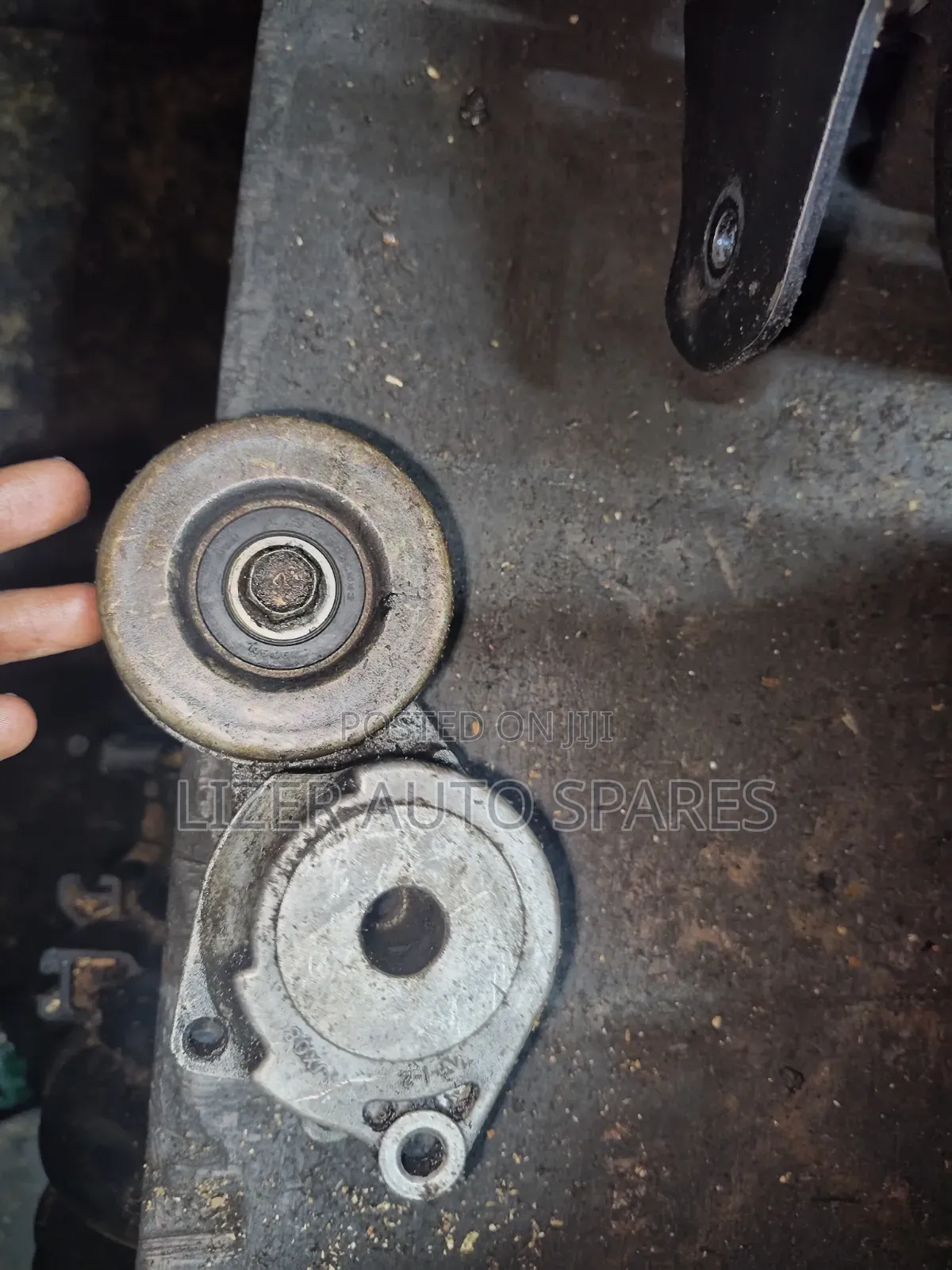 Tensioner 4A30