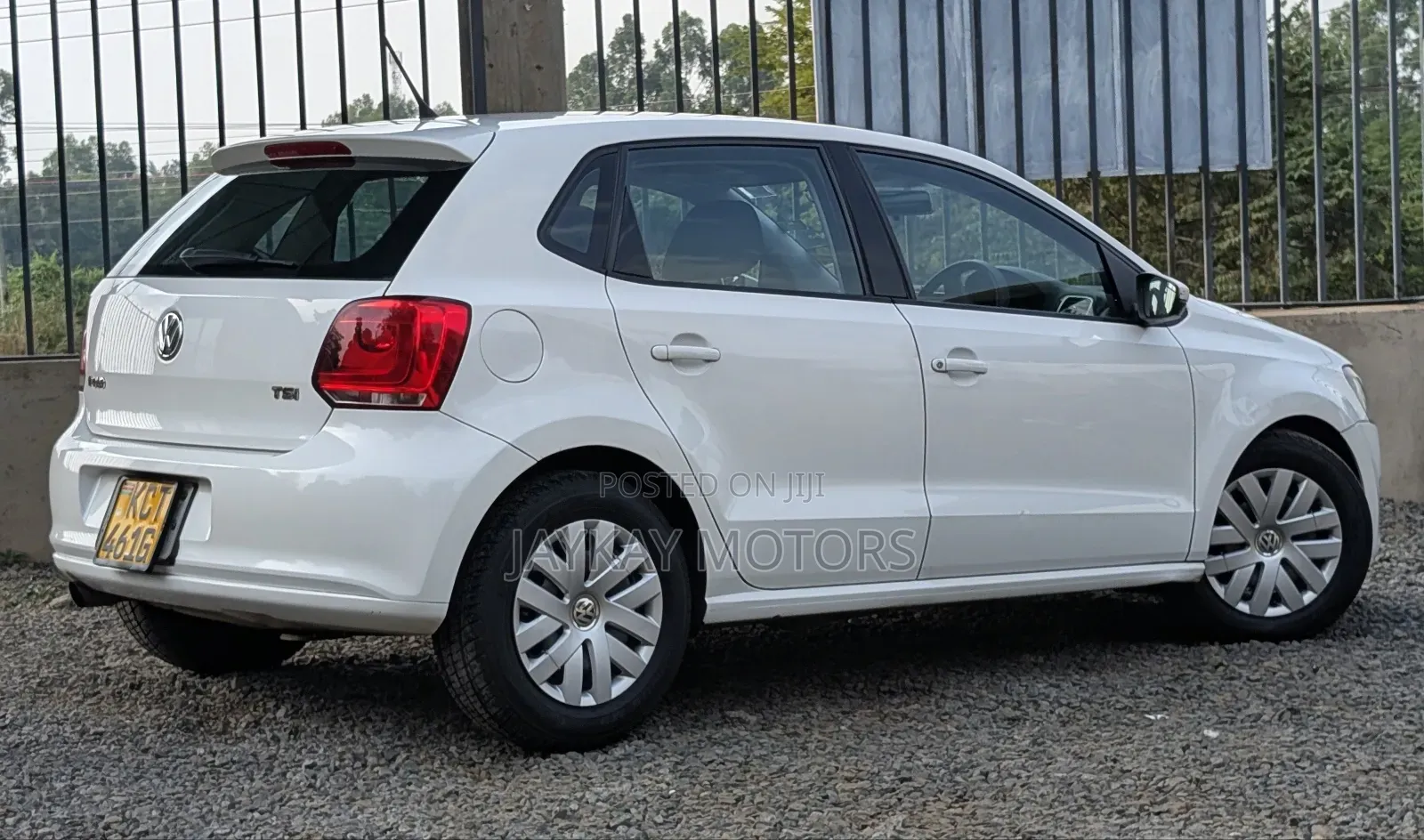 Volkswagen Polo 2012 White