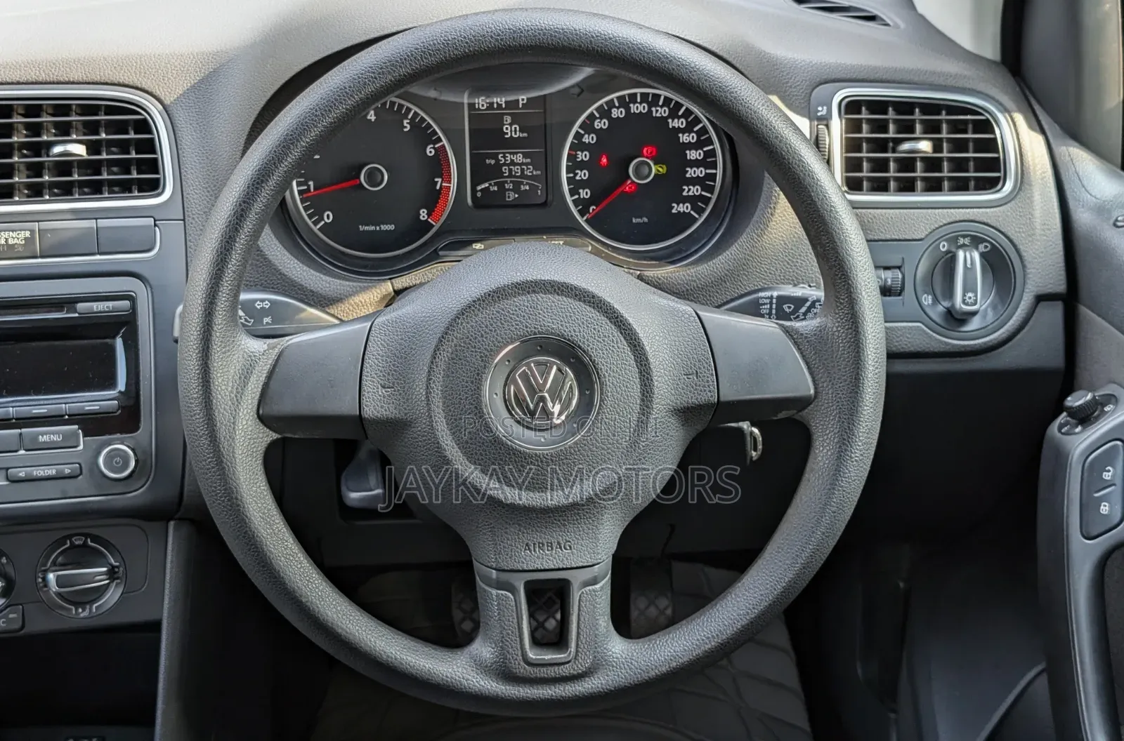 Volkswagen Polo 2012 White