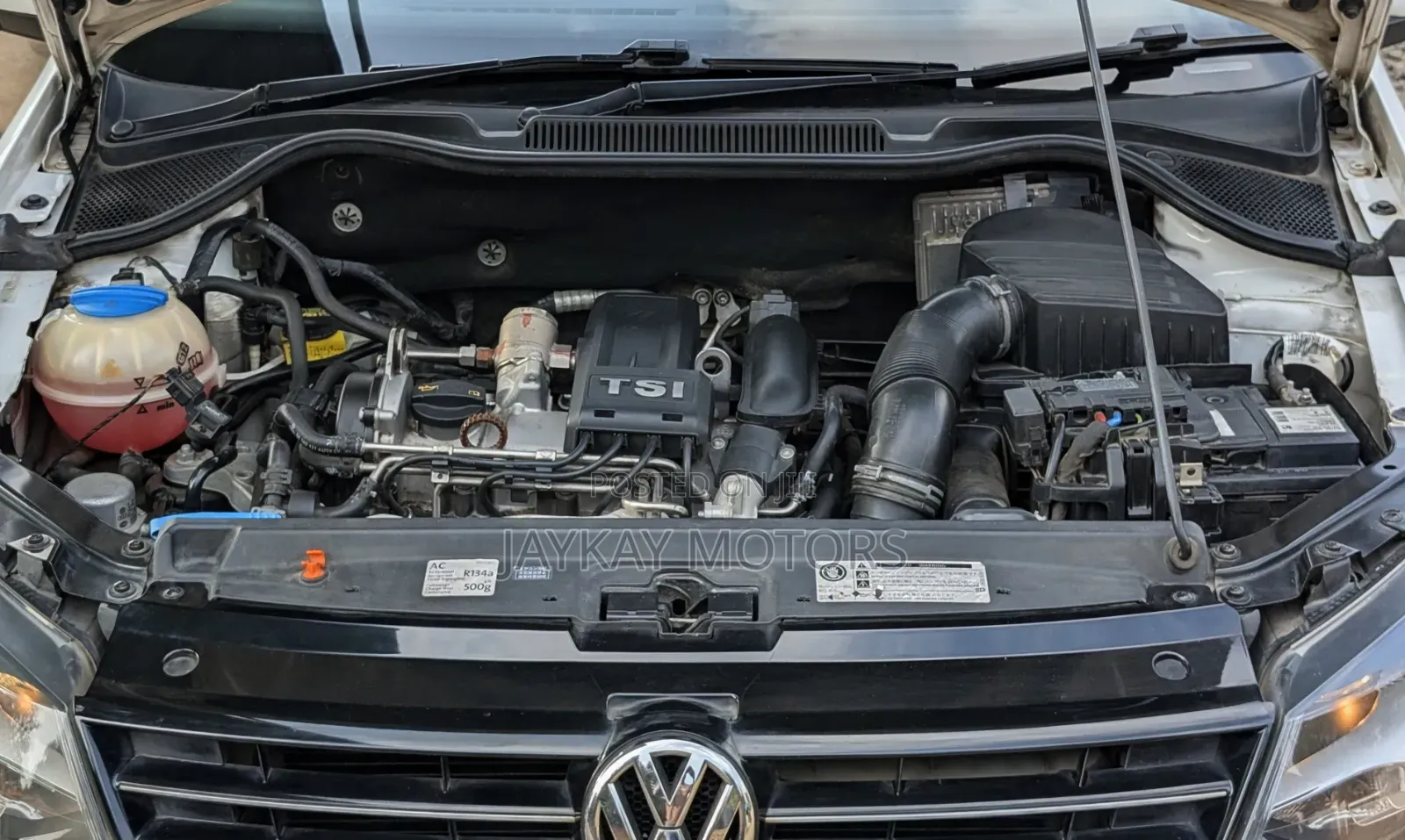 Volkswagen Polo 2012 White