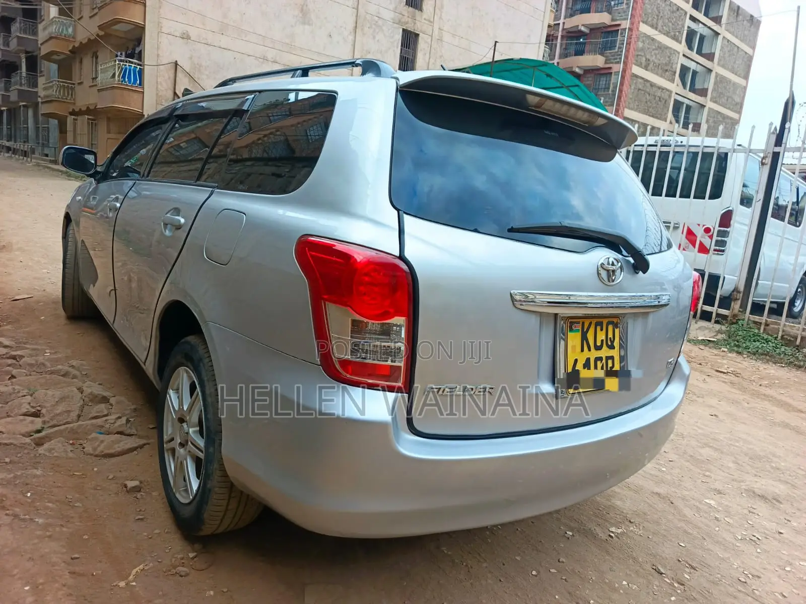 Toyota Corolla Fielder 2012 Silver