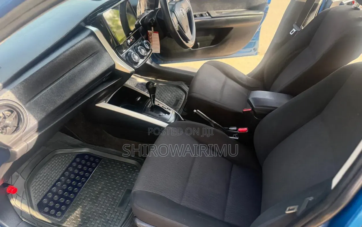 Toyota Corolla Fielder 2015 Blue