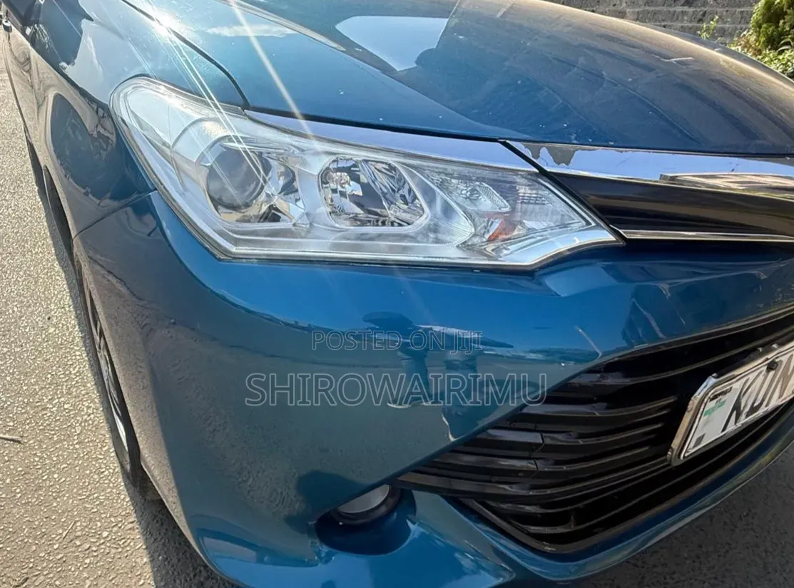 Toyota Corolla Fielder 2015 Blue