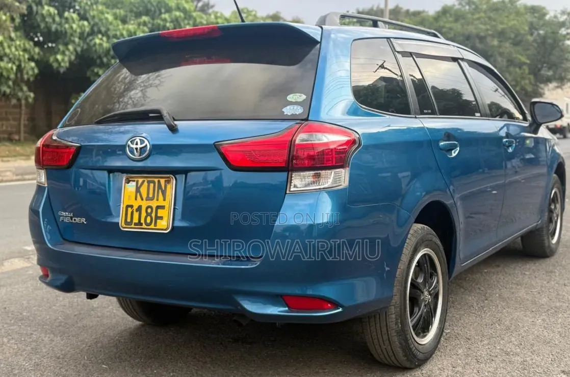 Toyota Corolla Fielder 2015 Blue