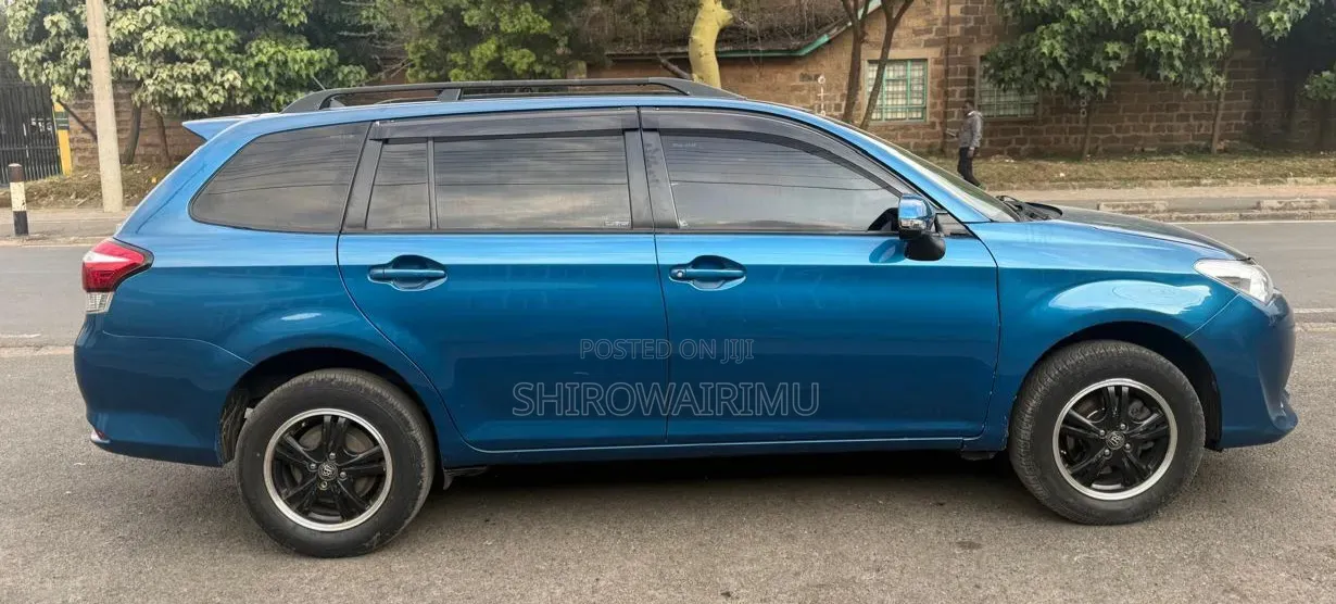Toyota Corolla Fielder 2015 Blue