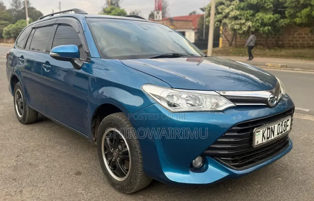 Toyota Corolla Fielder 2015 Blue
