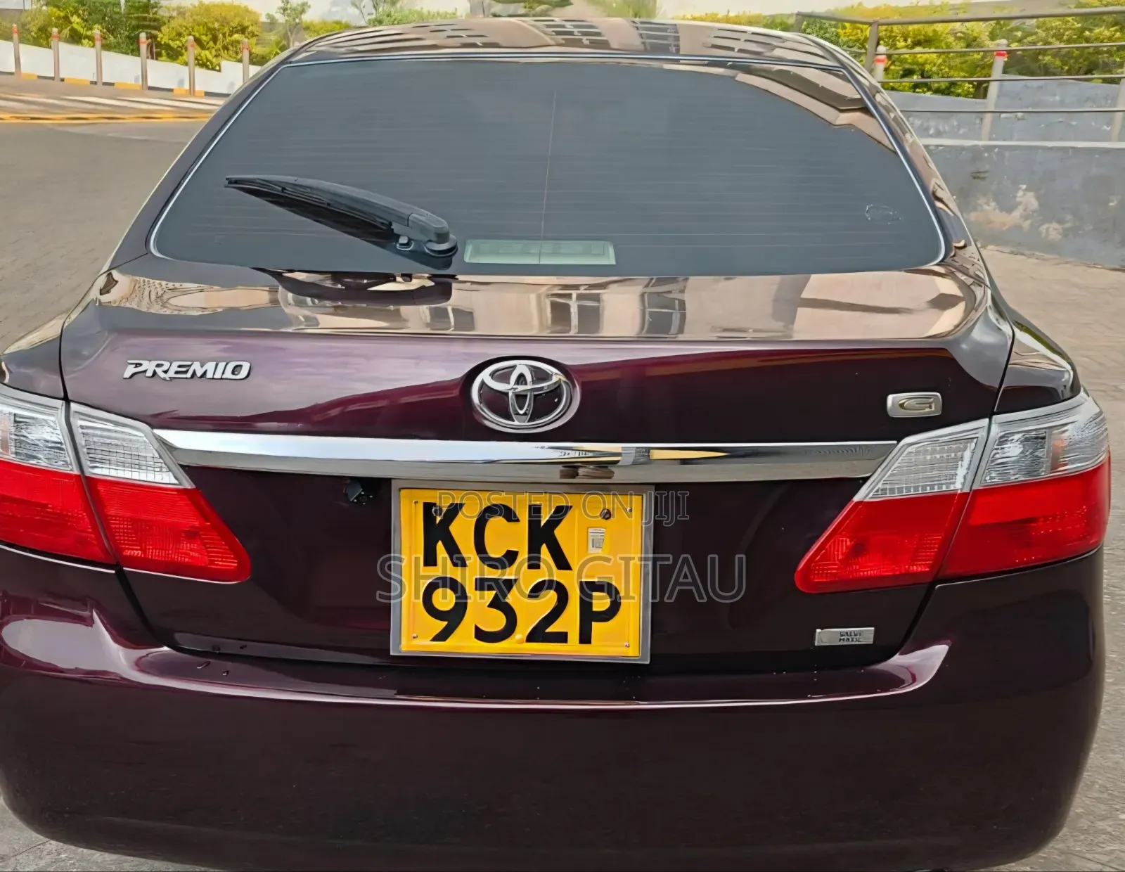 Toyota Premio 2010 Burgundy