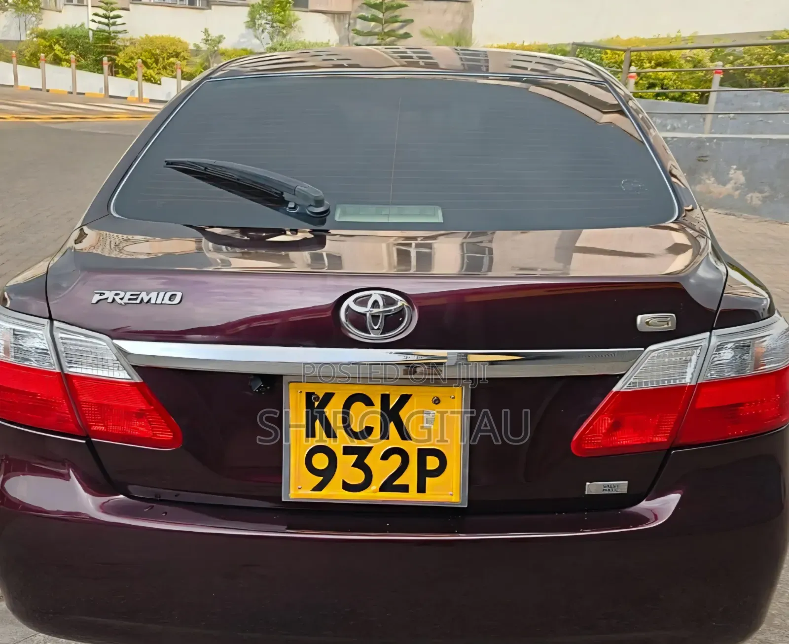 Toyota Premio 2010 Burgundy