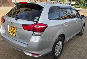 Toyota Corolla Fielder 2015 Silver