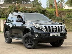 Toyota Land Cruiser Prado 2017 Black