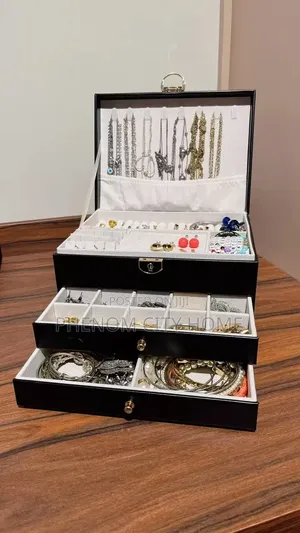 High-End Jewelry Storage Box for Necklace,earrings, Rings,bracelets