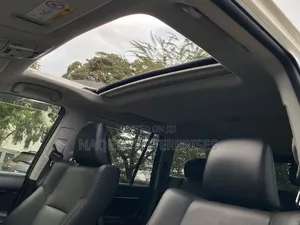 Toyota Land Cruiser Prado 2021 White