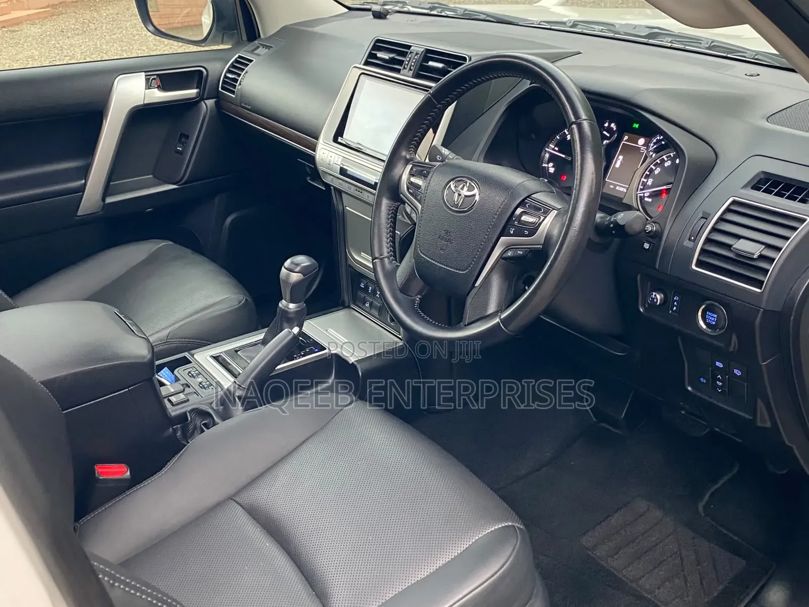 Toyota Land Cruiser Prado 2021 White