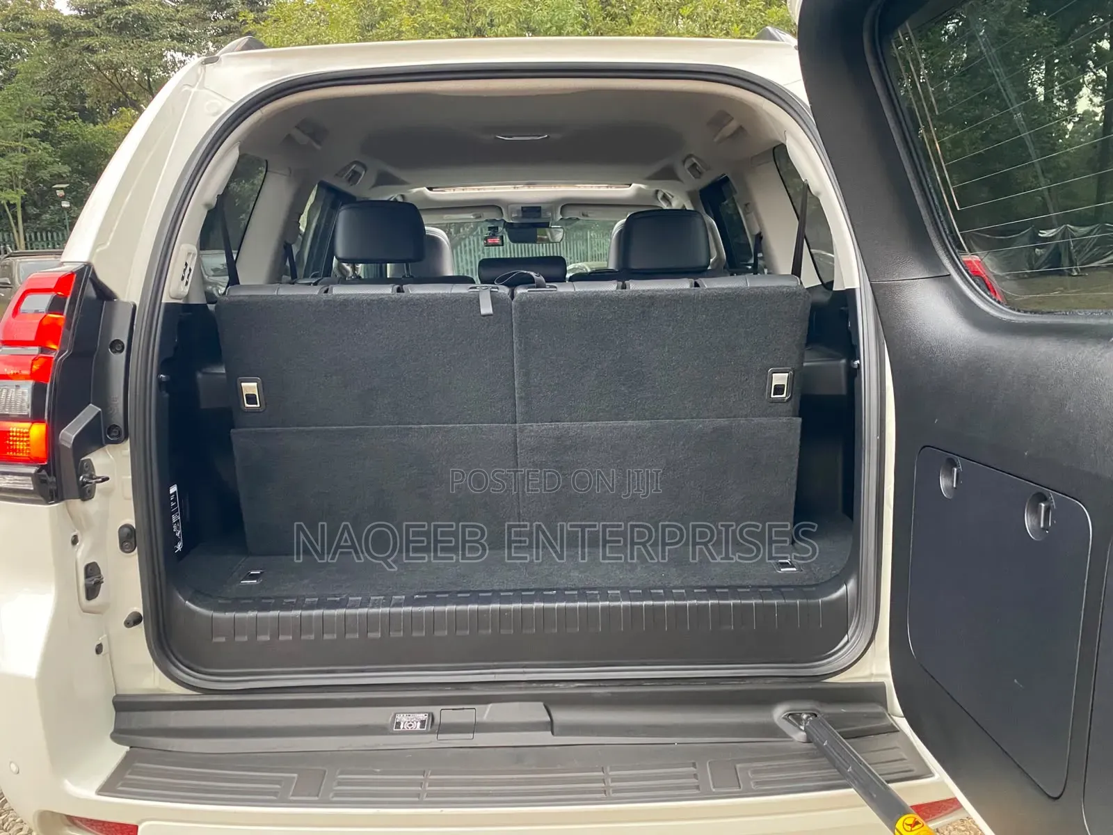 Toyota Land Cruiser Prado 2021 White