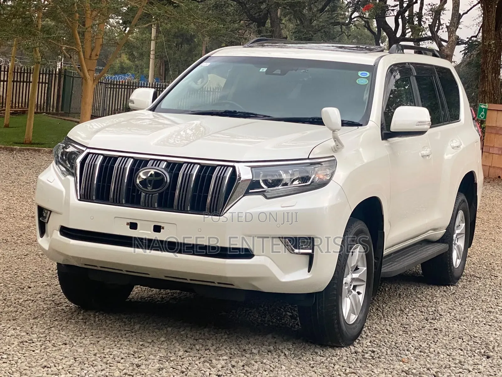 Toyota Land Cruiser Prado 2021 White