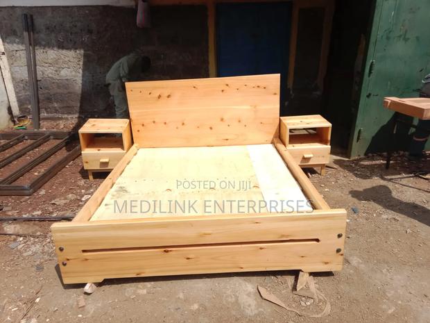 Guateng Solid 5*6 Boxbed With Two Side Tables - thumbnail 2