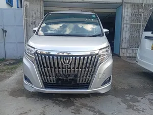 Toyota Esquire 2019 Silver