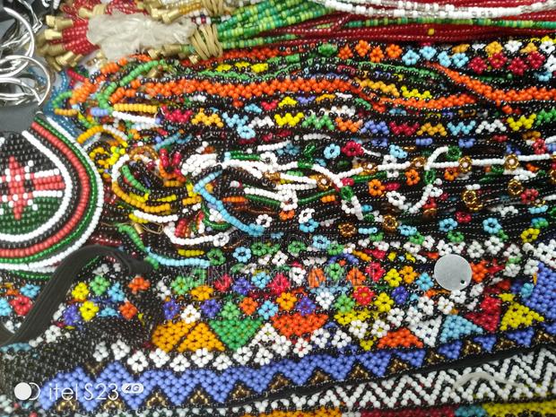 Maasai Market - thumbnail 12