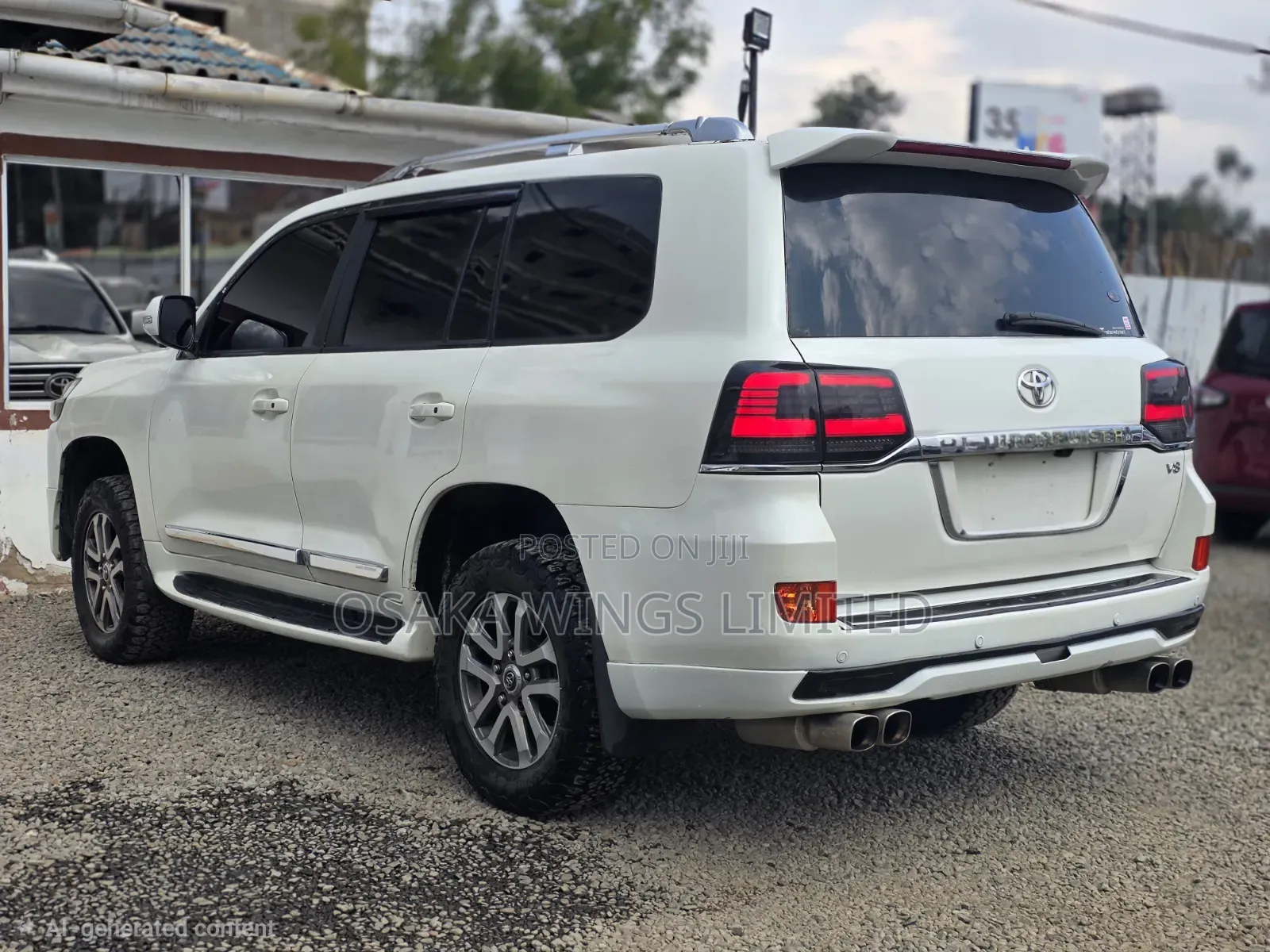 Toyota Land Cruiser 2010 White