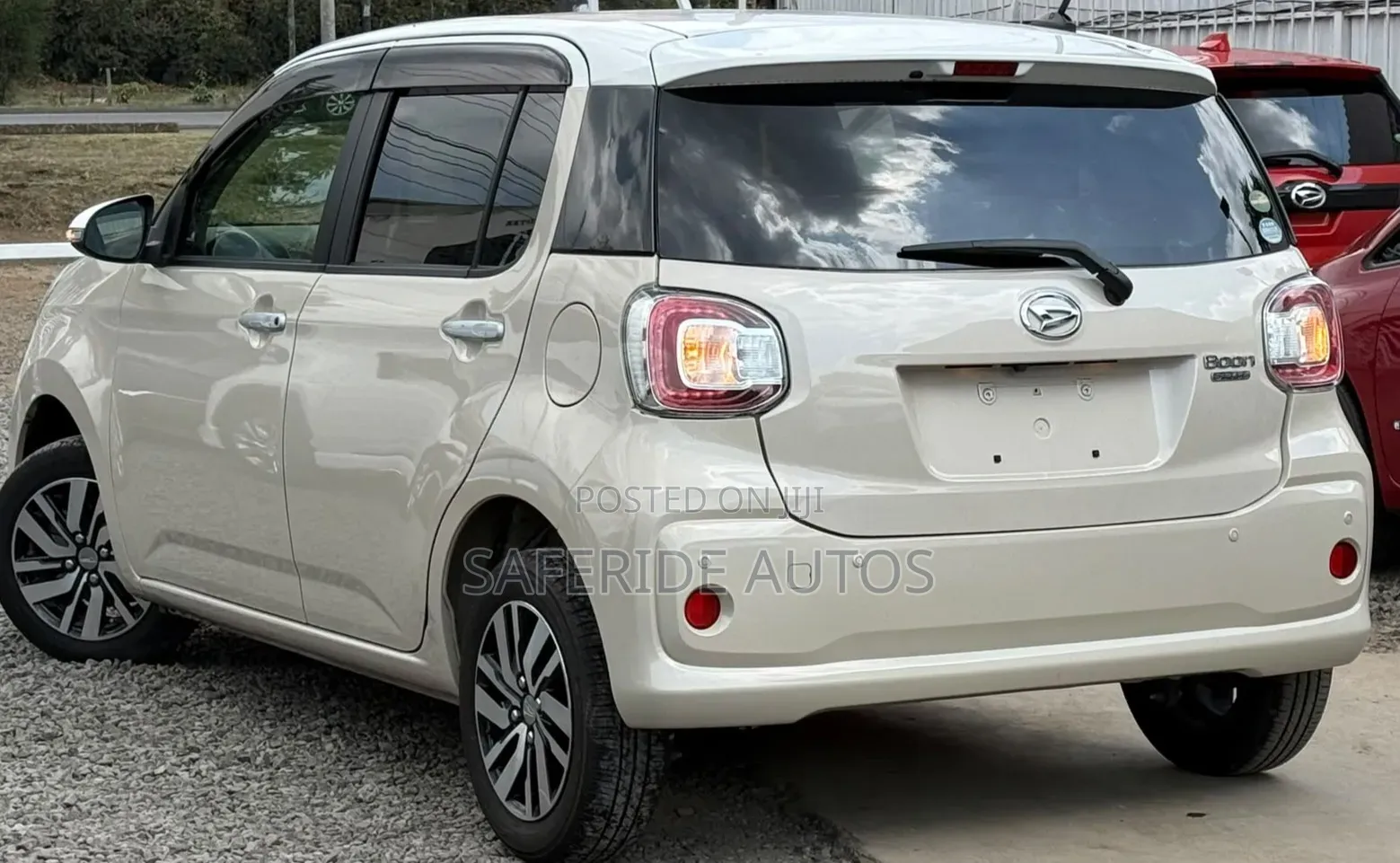 Daihatsu Boon 2019 Gold