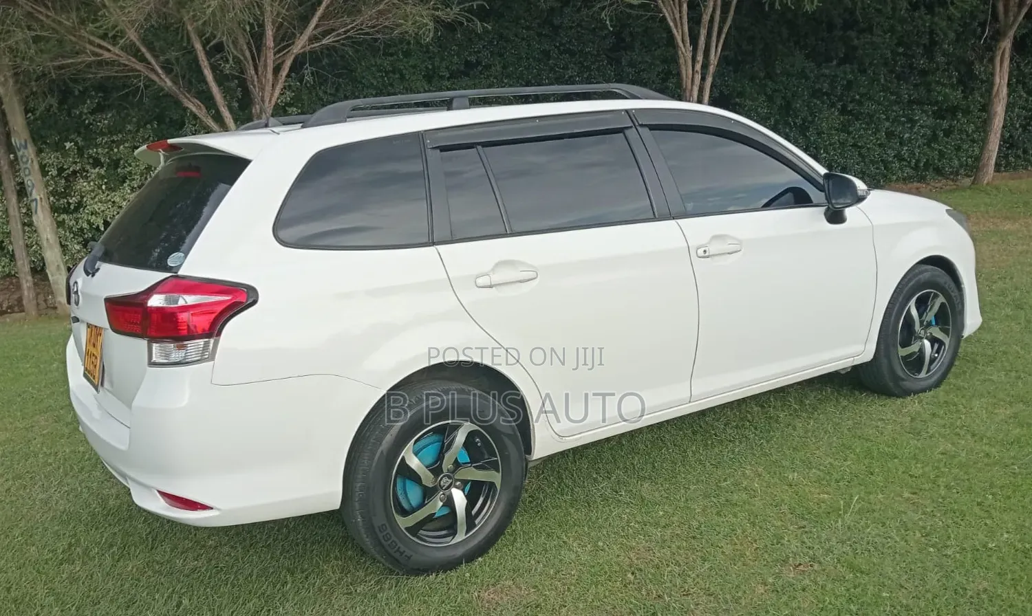 Toyota Corolla Fielder 2015 White
