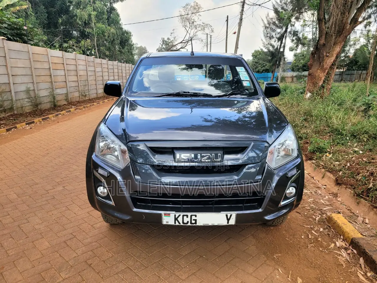 Isuzu D-MAX 2015 Gray
