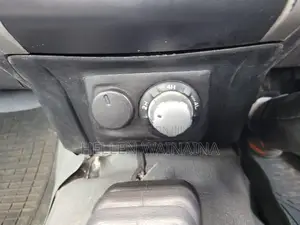 Isuzu D-MAX 2015 Gray