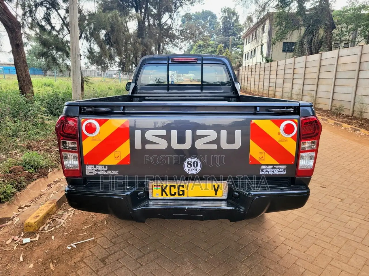 Isuzu D-MAX 2015 Gray