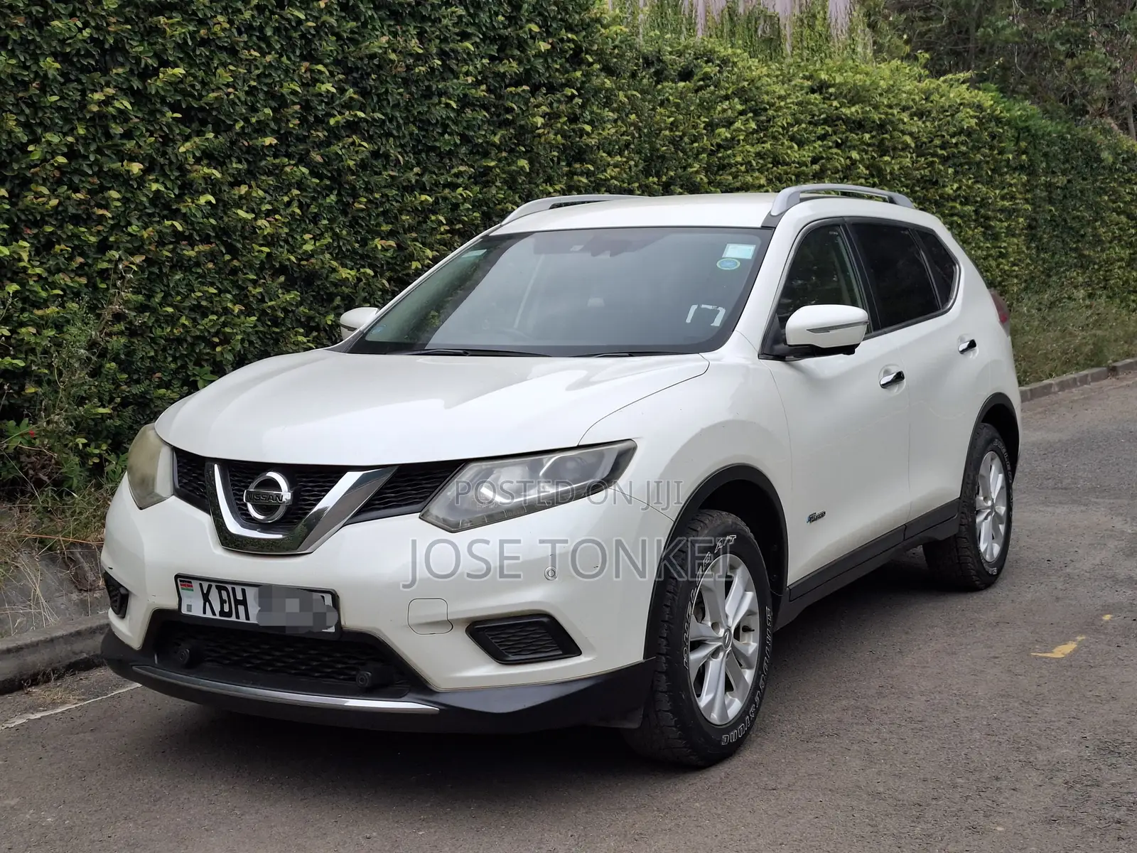 Nissan X-Trail 2.0 Petrol AWD 2015 White
