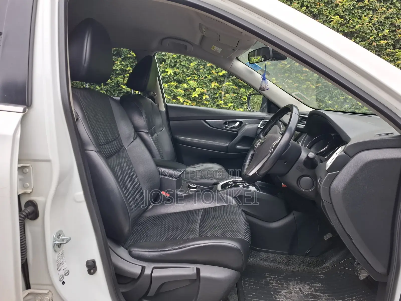Nissan X-Trail 2.0 Petrol AWD 2015 White