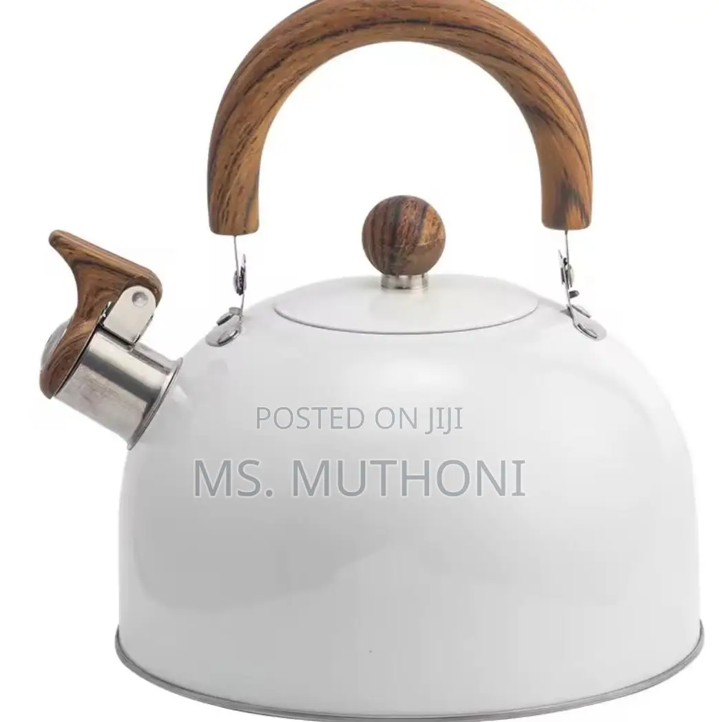 2.5 L This Aesthetic Stovetop Whistling Kettle