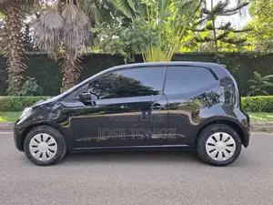 Volkswagen Up 2017 Black