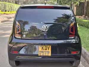 Volkswagen Up 2017 Black