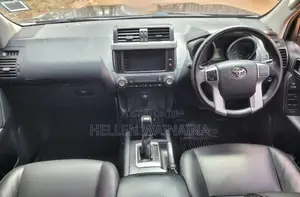 Toyota Land Cruiser 2017 Black