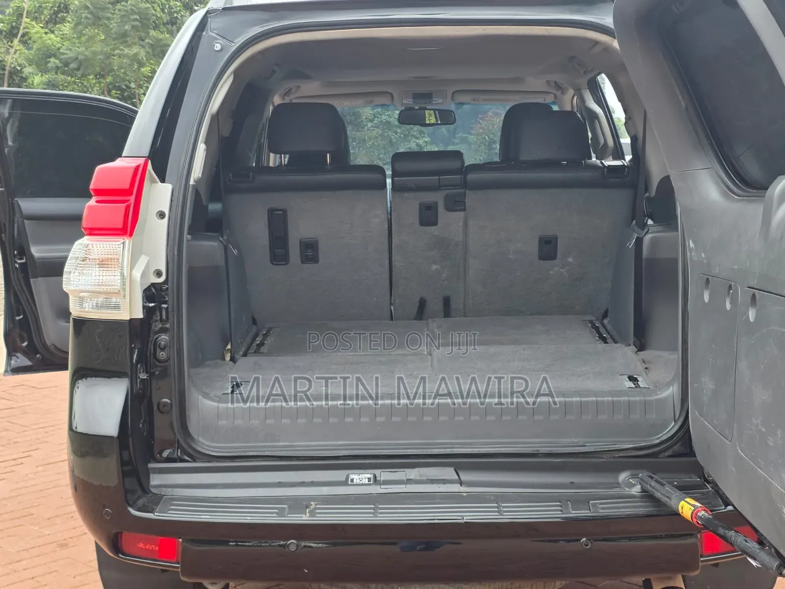 Toyota Land Cruiser Prado 2013