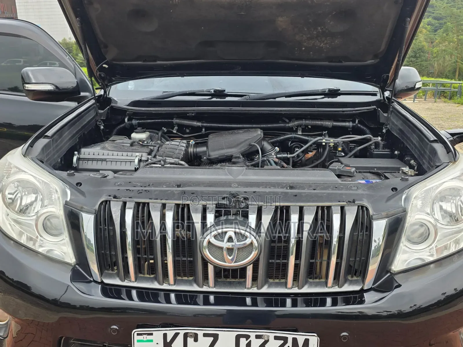 Toyota Land Cruiser Prado 2013