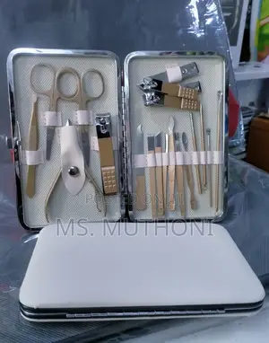 16-Piece Stainless Steel Manicure Pedicure Brows Grooming Set