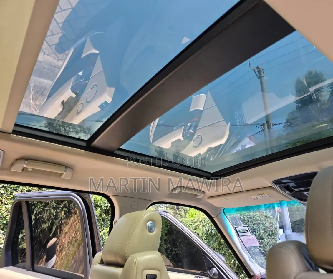 Land Rover Range Rover Vogue 2015 Black