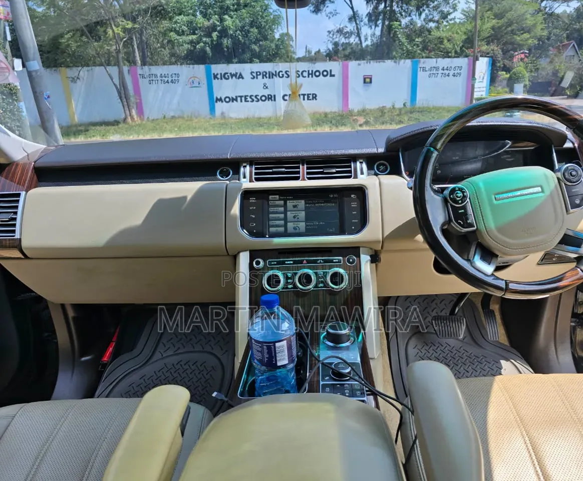 Land Rover Range Rover Vogue 2015 Black