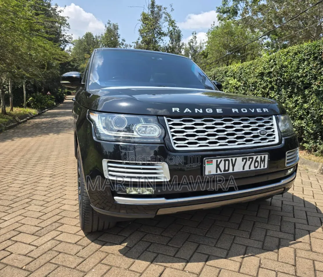 Land Rover Range Rover Vogue 2015 Black