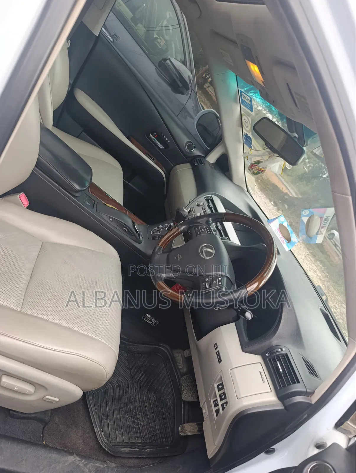 Toyota Harrier 2009 Ivory